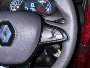 Renault Triber 1.0 Zen auto - Image 20