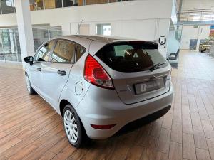 Ford Fiesta 5-door 1.0T Ambiente auto - Image 8