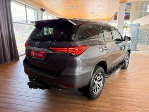 Toyota Fortuner 2.8GD-6 auto - Image 5
