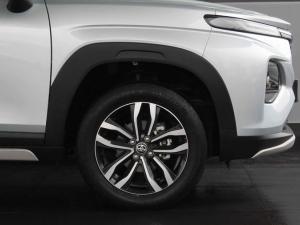 Toyota Starlet Cross 1.5 XR auto - Image 23