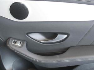 Mercedes-Benz GLC GLC300d coupe 4Matic - Image 15