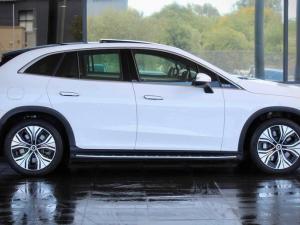 Mercedes-Benz EQE SUV EQE350 4Matic SUV - Image 4
