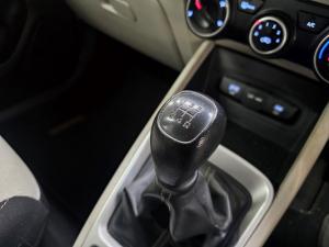 Hyundai Venue 1.2 Premium - Image 9