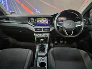 Volkswagen Polo hatch 1.0TSI Life auto - Image 10