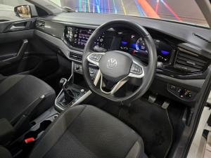 Volkswagen Polo hatch 1.0TSI Life auto - Image 5