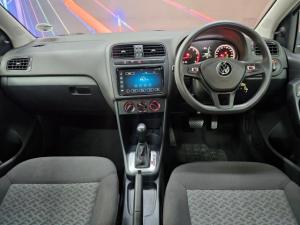 Volkswagen Polo Vivo hatch 1.6 Life - Image 9
