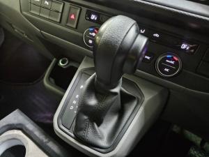 Volkswagen Transporter 2.0BiTDI Kombi SWB Trendline Plus 4Motion - Image 9