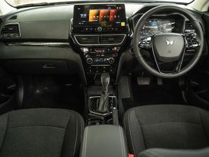 Mahindra XUV 3XO 1.2T AX5 auto - Image 25