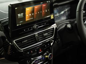 Mahindra XUV 3XO 1.2T AX5 auto - Image 32