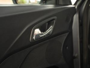 Mahindra XUV 3XO 1.2T AX5 auto - Image 40