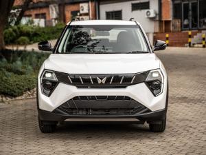 Mahindra XUV 3XO 1.2T AX5 auto - Image 12