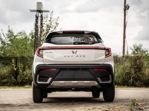 Mahindra XUV 3XO 1.2T AX5 auto - Image 17