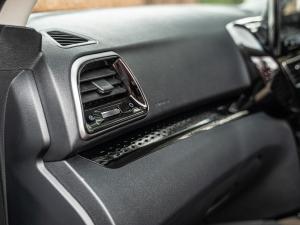 Mahindra XUV 3XO 1.2T AX5 auto - Image 25