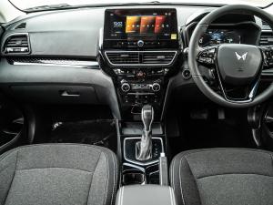 Mahindra XUV 3XO 1.2T AX5 auto - Image 27