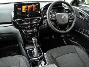 Mahindra XUV 3XO 1.2T AX5 auto - Image 34