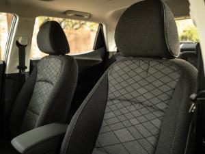 Mahindra XUV 3XO 1.2T MX3 manual - Image 33