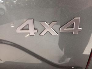 Nissan Navara 2.5DDTi double cab LE 4x4 - Image 12