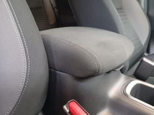 Nissan Navara 2.5DDTi double cab LE 4x4 - Image 25