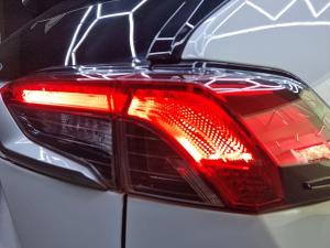 Toyota RAV4 2.5 VX AWD - Image 19