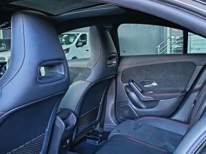 Mercedes-Benz CLA CLA200 Progressive - Image 12