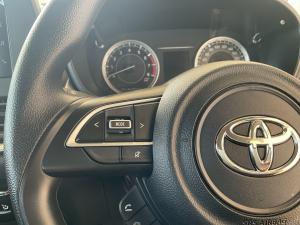 Toyota Starlet 1.5 XS manual - Image 9