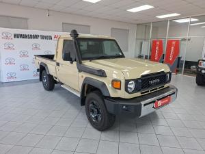 Toyota Land Cruiser 79 4.5D-4D LX V8 single cab - Image 1