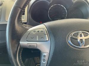 Toyota Hilux 3.0D-4D double cab Raider Legend 45 auto - Image 9