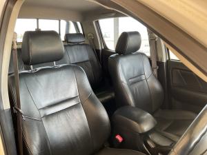 Toyota Hilux 3.0D-4D double cab Raider Legend 45 auto - Image 16