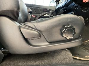 Toyota Hilux 3.0D-4D double cab Raider Legend 45 auto - Image 18