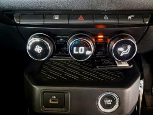 Renault Kiger 1.0 Turbo Intens manual - Image 12