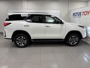 Toyota Fortuner 2.4GD-6 4x4 - Image 3