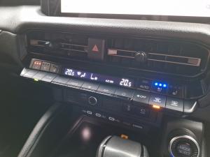 Toyota Land Cruiser Prado 2.8GD VX-R - Image 15