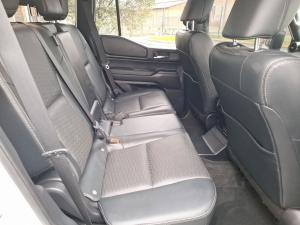 Toyota Land Cruiser Prado 2.8GD VX-R - Image 17