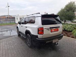 Toyota Land Cruiser Prado 2.8GD VX-R - Image 21