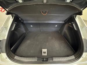 Toyota Corolla hatch 1.2T XS - Image 18