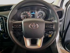 Toyota Hilux 2.4GD-6 double cab Raider auto - Image 8