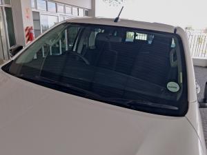 Toyota Hilux 2.4GD-6 double cab Raider auto - Image 13