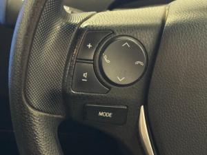 Toyota Corolla Quest 1.8 Plus manual - Image 9