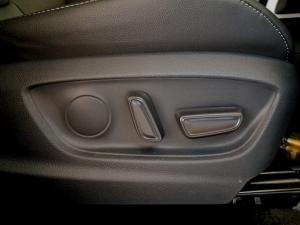 Toyota Corolla Cross 1.8 HEV XR - Image 17