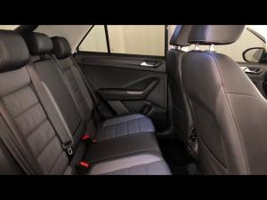 Volkswagen T-Roc 2.0TSI 4Motion Design - Image 12