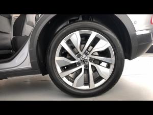 Volkswagen T-Roc 2.0TSI 4Motion Design - Image 19