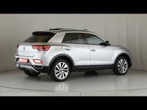 Volkswagen T-Roc 2.0TSI 4Motion Design - Image 2