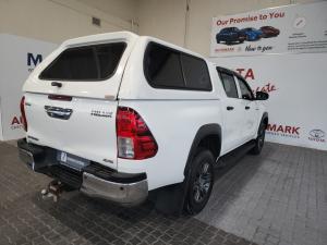Toyota Hilux 2.4GD-6 double cab 4x4 Raider manual - Image 2