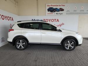 Toyota RAV4 2.0 GX - Image 3