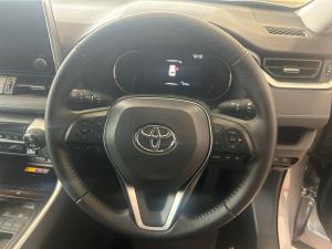 Toyota RAV4 2.0 VX - Image 8