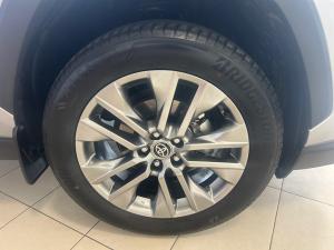 Toyota RAV4 2.0 VX - Image 19