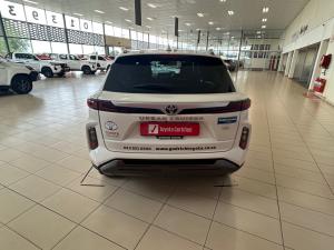 Toyota Urban Cruiser 1.5 XR manual - Image 5