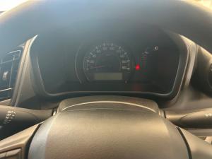 Toyota Vitz 1.0 - Image 10