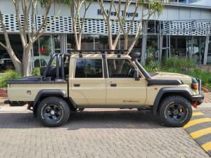 Toyota Land Cruiser 79 4.5D-4D V8 double cab LX - Image 3