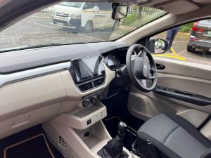 Renault Triber 1.0 Evolution - Image 7